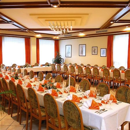 Hotel Restaurant Marko Velden am Wörthersee Exterior photo