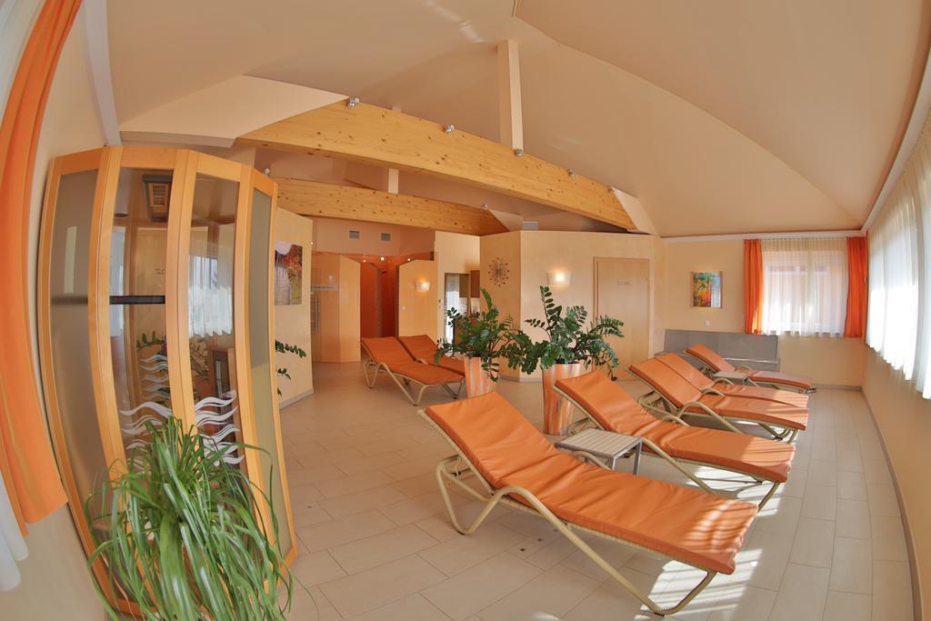 Hotel Restaurant Marko Velden am Wörthersee Exterior photo